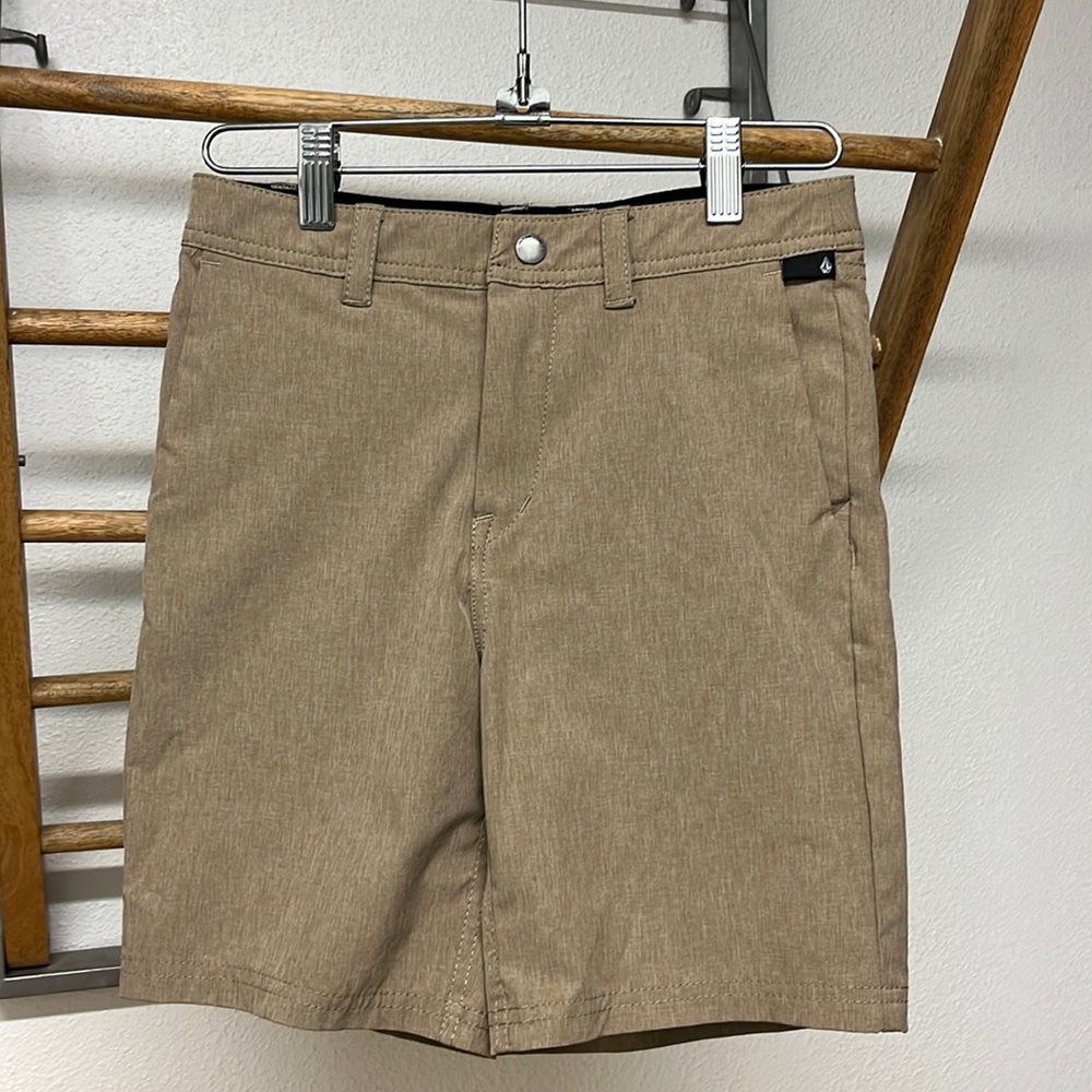 Volcom BOYS KEROSENE HYBRID SHORTS Tan Size 7